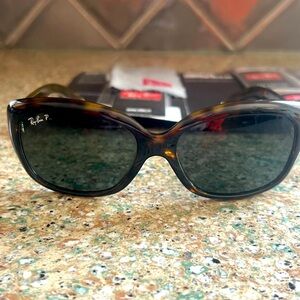 Ray-Ban Jackie Ohh’s